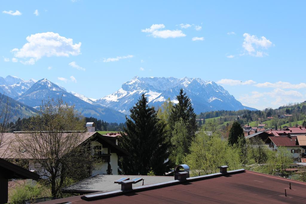 Hotel Pension Breitenlohner Reit im Winkl Exterior foto