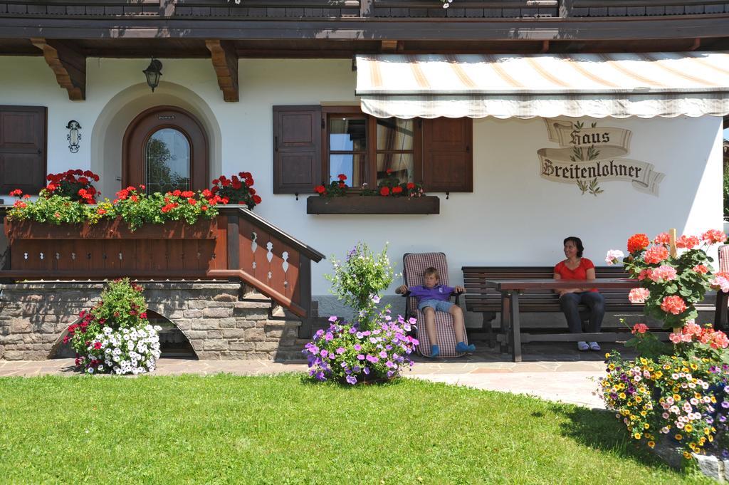 Hotel Pension Breitenlohner Reit im Winkl Exterior foto