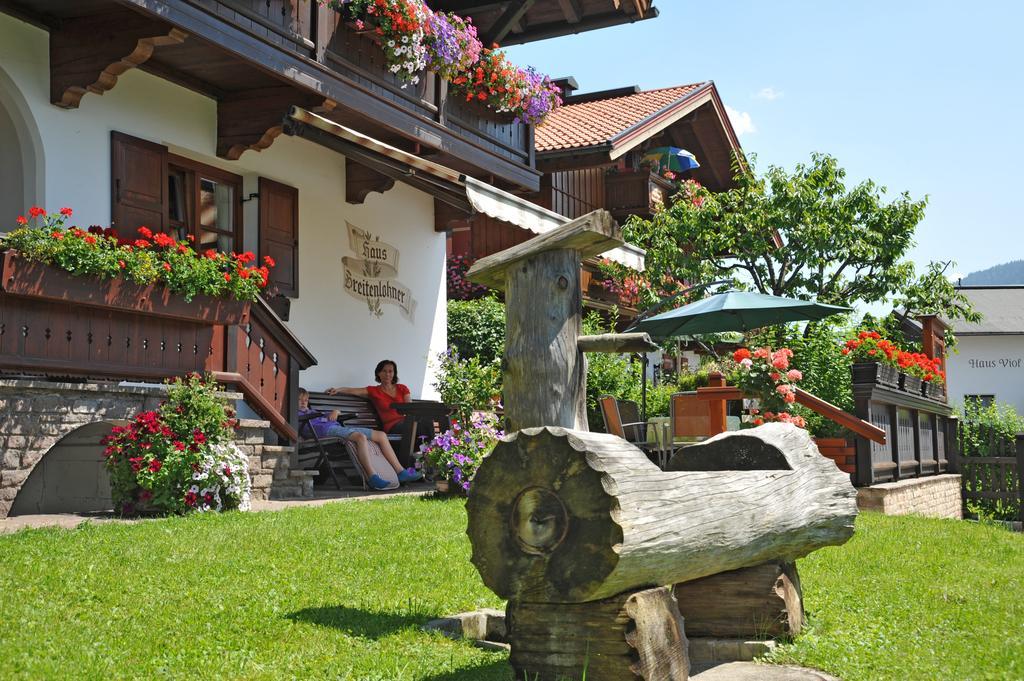 Hotel Pension Breitenlohner Reit im Winkl Exterior foto